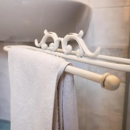 Veroalex * Abbadia Lariana