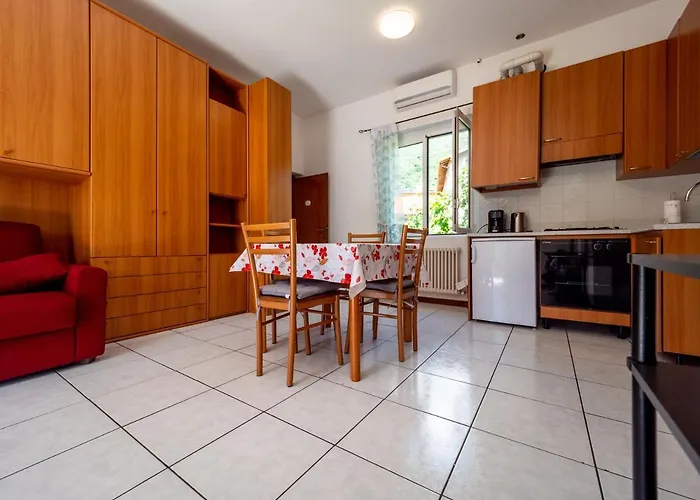 Veroalex Apartman Abbadia Lariana