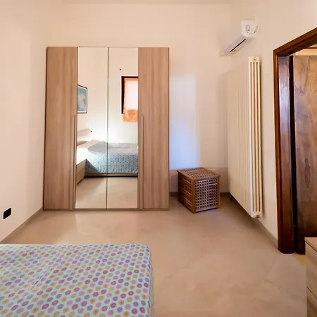 Veroalex Apartman *